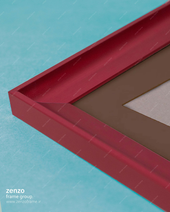 قاب عکس طرح فلز قرمز پاسپارتو قهوه ای