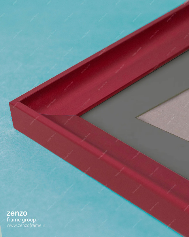 قاب عکس طرح فلز قرمز پاسپارتو طوسی